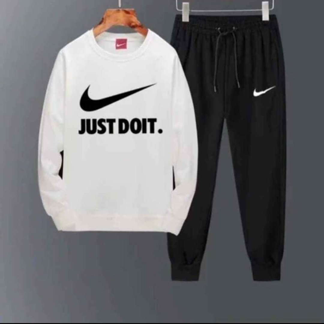 CHÁNDAL NIKE